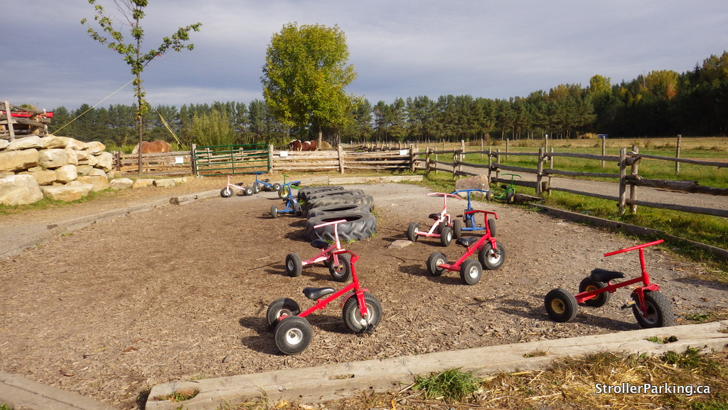 Quinn Farm StrollerParking