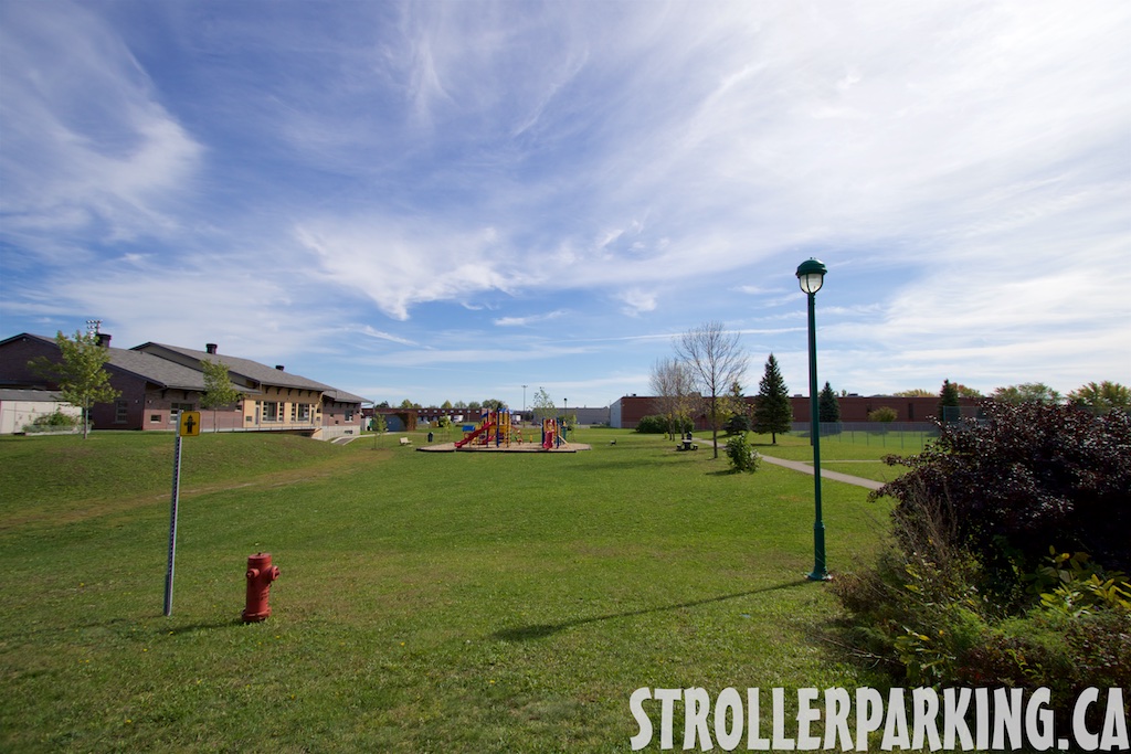 DollarddesOrmeaux Park StrollerParking